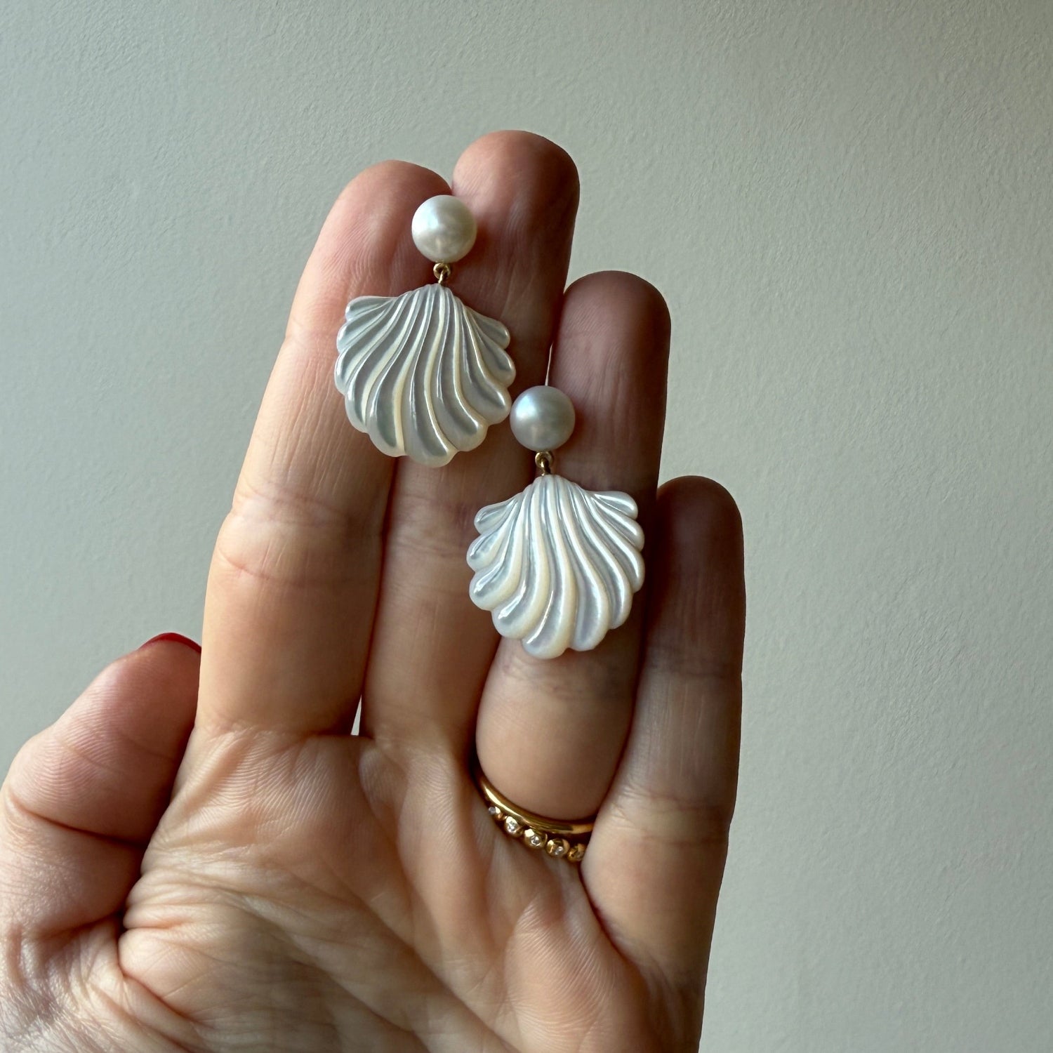 Shell Gold & Pearl Earrings