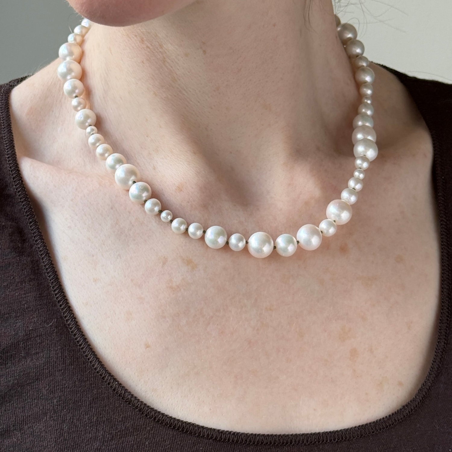 Pebble Pearl 17" Necklace III