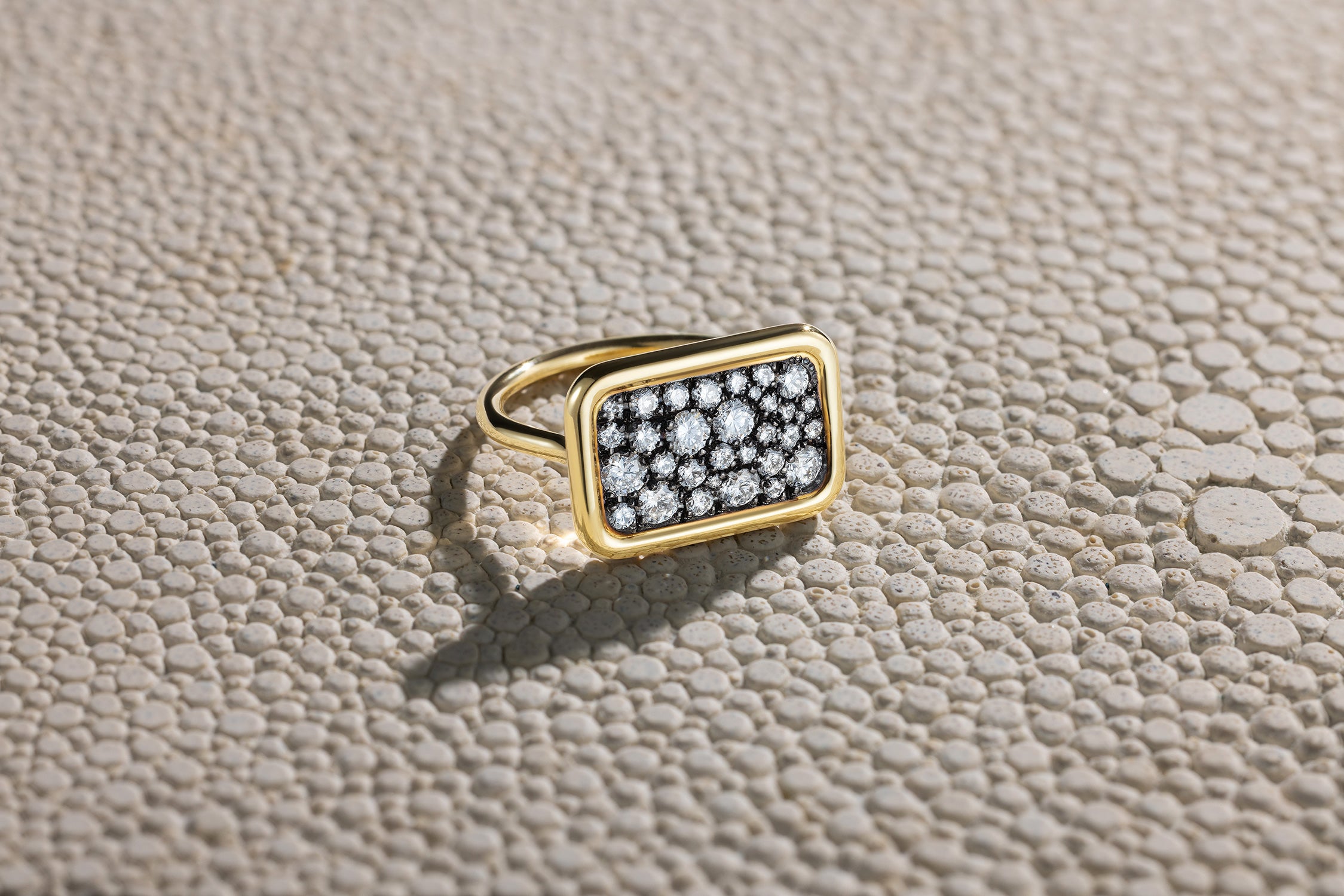 Handcrafted 18K yellow gold Mosaic Diamond Tablet Ring featuring a refined mosaic diamond pavé by Isabella Roux